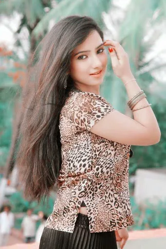 Leema-Babu-Hot-Bikini-Wallpaper