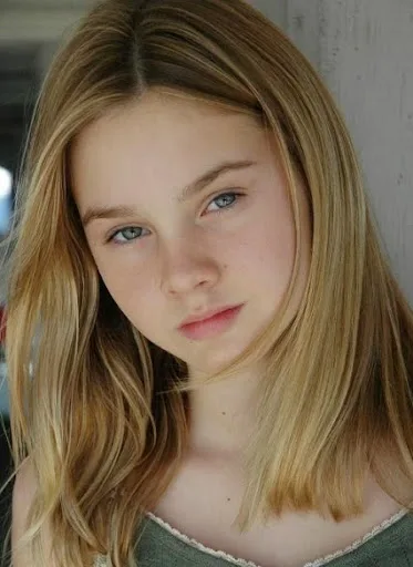 Liana Liberato Hot Sexy Bikini Pic