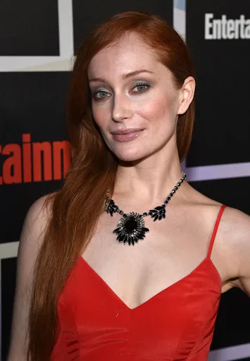 Lotte-Verbeek-Hot-Bikini-Images