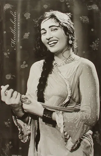 Madhubala-Hot-Bikini-Wallpaper