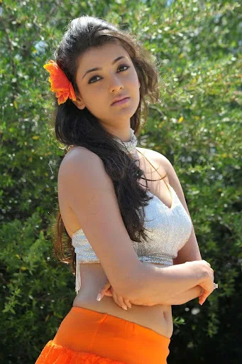 Madhurima Bra Pic