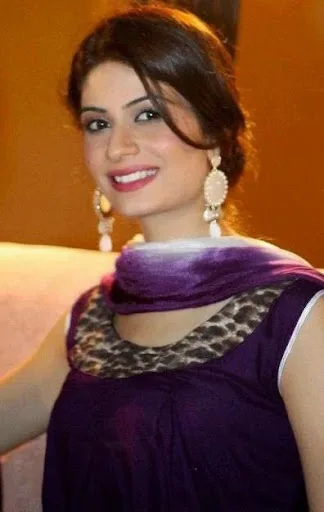Madiha Iftikhar Hot Sexy Bikini Pictures