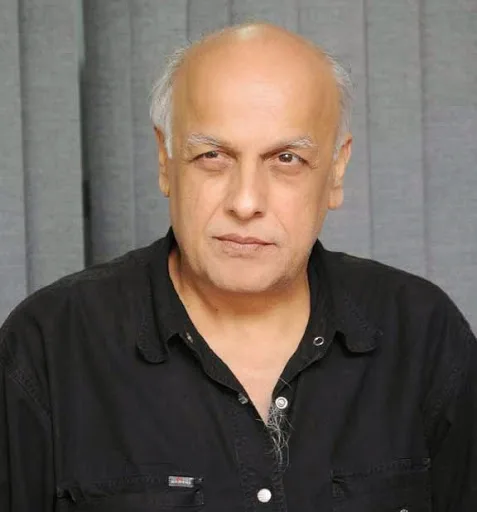Mahesh Bhatt Photo Gallery, Family Photos, Latest Images