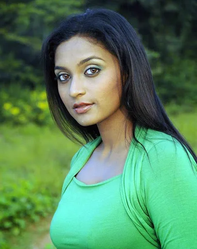Malavika-Nair-Hot-Bikini-Pic