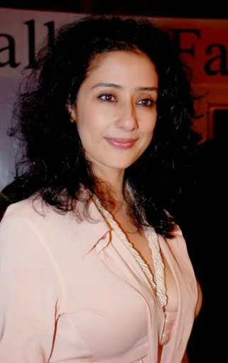 Manisha-Koirala-Hot-Bikini-Stills