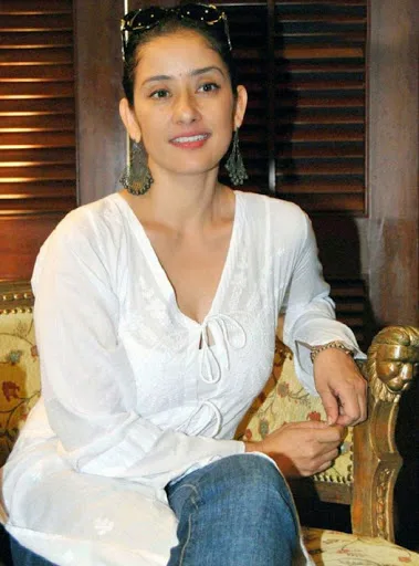 Manisha-Koirala-Hot-Bikini-Image-Gallery