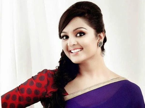 Manju-Warrier-Hot-Bikini-Images