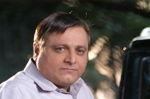Manoj Joshi Hot Photo Gallery, Photos, Images, Naval Pics, Stills