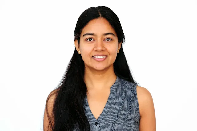 Manya Gupta Photo Gallery, Family Photos, Latest Images