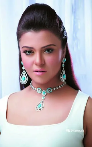Maria Wasti Hot Sexy Bikini Still