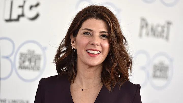 Marisa-Tomei-Hot-Bikini-Image-Gallery