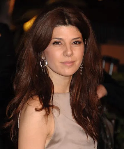 Marisa-Tomei-Hot-Bikini-Pictures