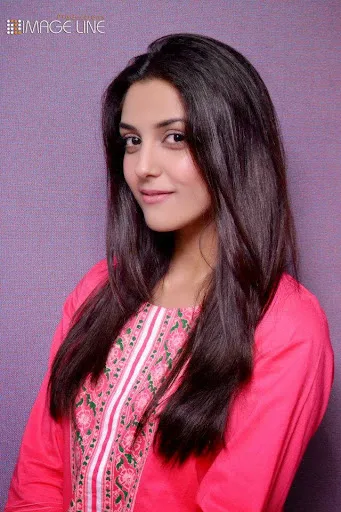 Maya Ali Hot Sexy Bikini Pictures
