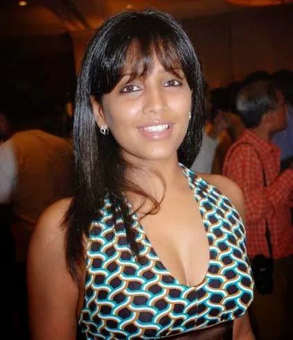 Meghna-Naidu-Hot-Bikini-Naval-Images