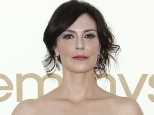 Michelle Forbes Hot Bikini Image Gallery, Images, Photos, Pics