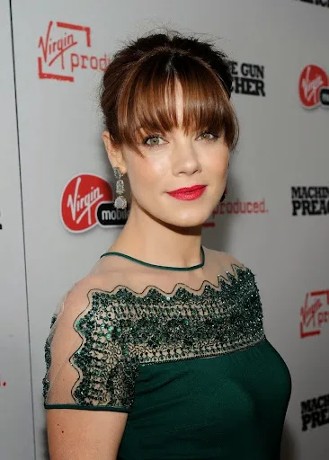 Michelle Monaghan Hot Sexy Bikini Photos