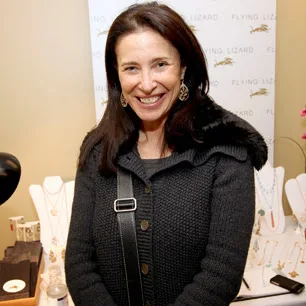 Mimi Rogers Hot Sexy Bikini Wallpaper
