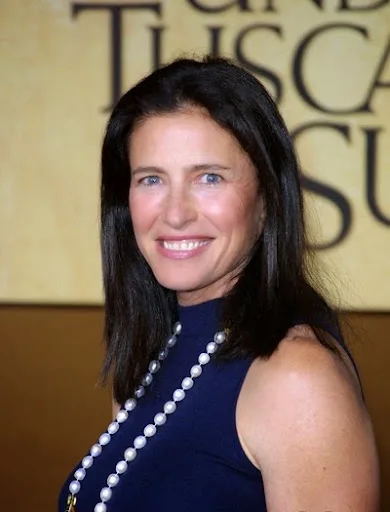 Mimi Rogers Hot Sexy Bikini Pics