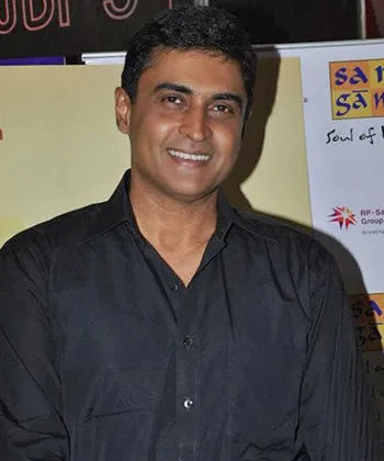 Mohnish Bahl Pics