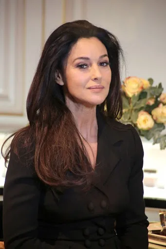 Monica-Bellucci-Hot-Bikini-Still