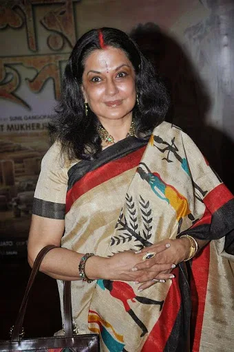 Moushumi-Chatterjee-hot-Sexy-Bikini-Photo