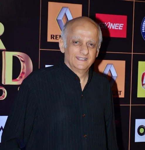 Mukesh Bhatt Photo Gallery, Family Photos, Latest Images