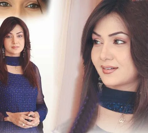 Naheed Shabbir Hot Sexy Bikini Photos