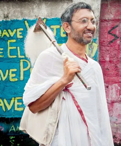 Neeraj-Kabi-Photos