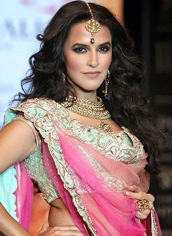 Neha Dhupia Hot Sexy Bikini Pics