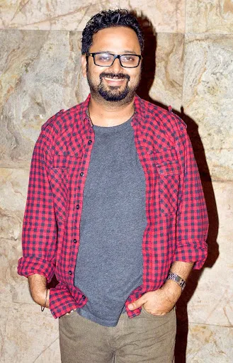 Nikhil Advani Hot Photos