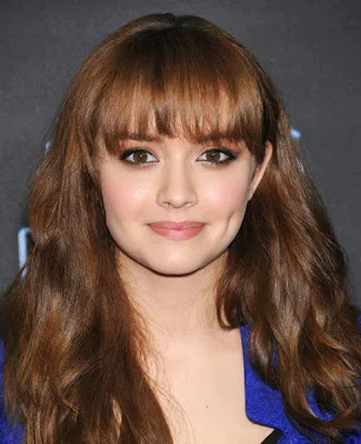 Olivia Cooke Hot Sexy Bikini Wallpaper