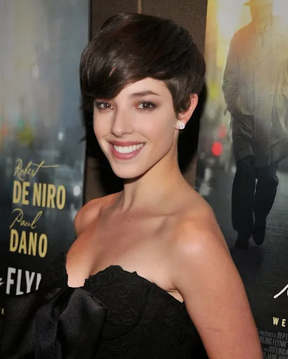 Olivia Thirlby Hot Sexy Bikini Image Gallery