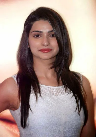 Prachi Desai Hot Sexy Bikini Images