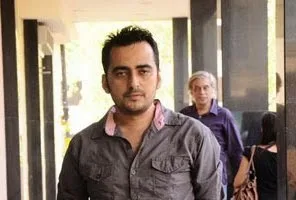 Prawaal Raman Photo Gallery, Family Photos, Latest Images