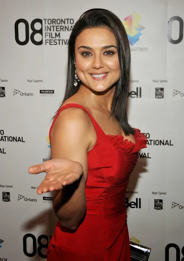 Preity Zinta Hot Sexy Bikini Images