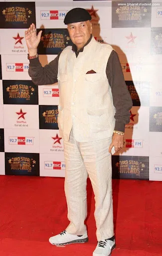 Prem-Chopra-Stills