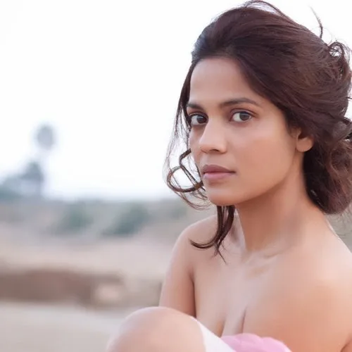 Priyanka Bose Hot Sexy Bikini Photos