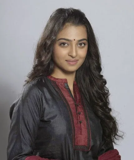 Radhika-Apte-Hot-Sexy-Bikini-Stills