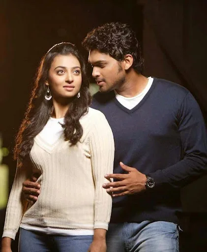 Radhika-Apte-Hot-pics