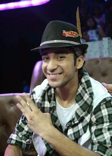 Raghav Juyal Hot Photo