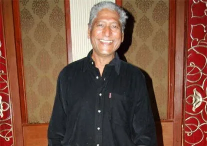 Rajendra Gupta Hot Scene Shirtless Body Pics