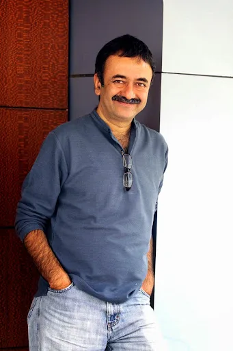 Rajkumar Hirani Hot Photo Gallery, Naval Photos, Family Pics, Stills