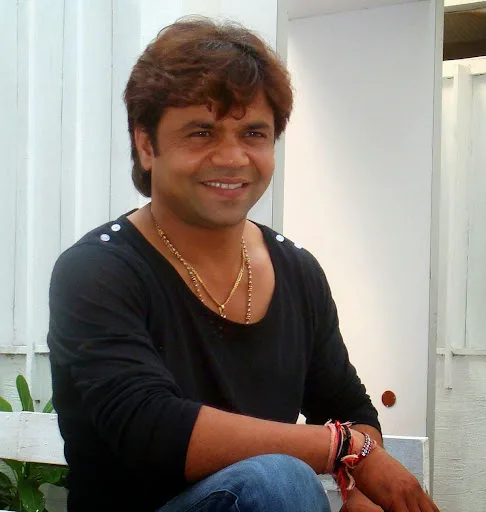 Rajpal Yadav Hot Sexy Body Photos