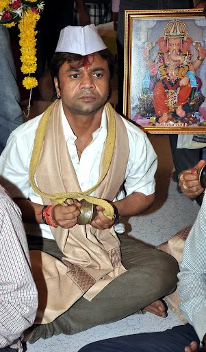 Rajpal Yadav Hot Sexy Body Wallpapers