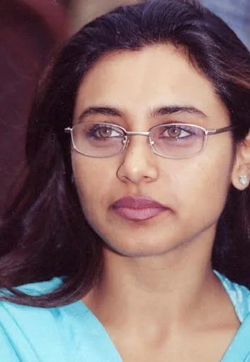 Rani Mukherjee Hot Sexy Bikini Pictures