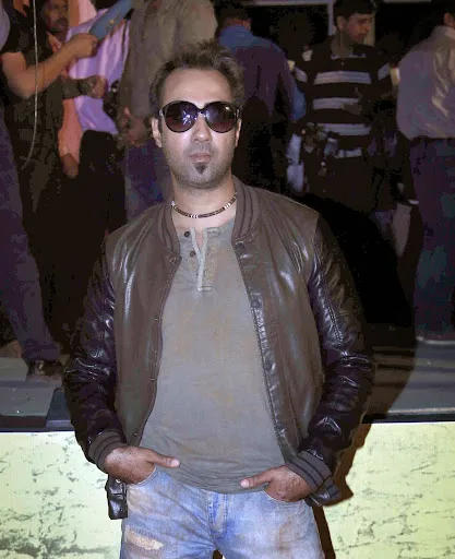 Ranvir Shorey Hot Photos