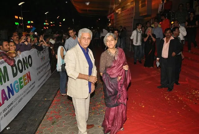 Ratna Pathak Hot Sexy Bikini Images