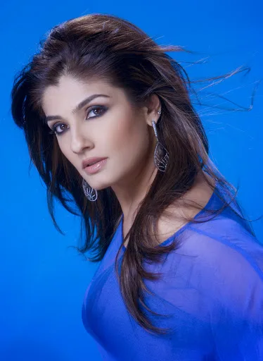 Raveena-Tandon-Hot-Bikini-Pics