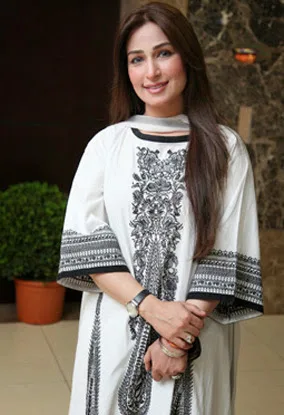 Reema Khan Hot Gallery, Bikini Images, Photos, Pics