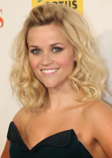Reese Witherspoon Hot Sexy Bikini Images, Photos, Pics